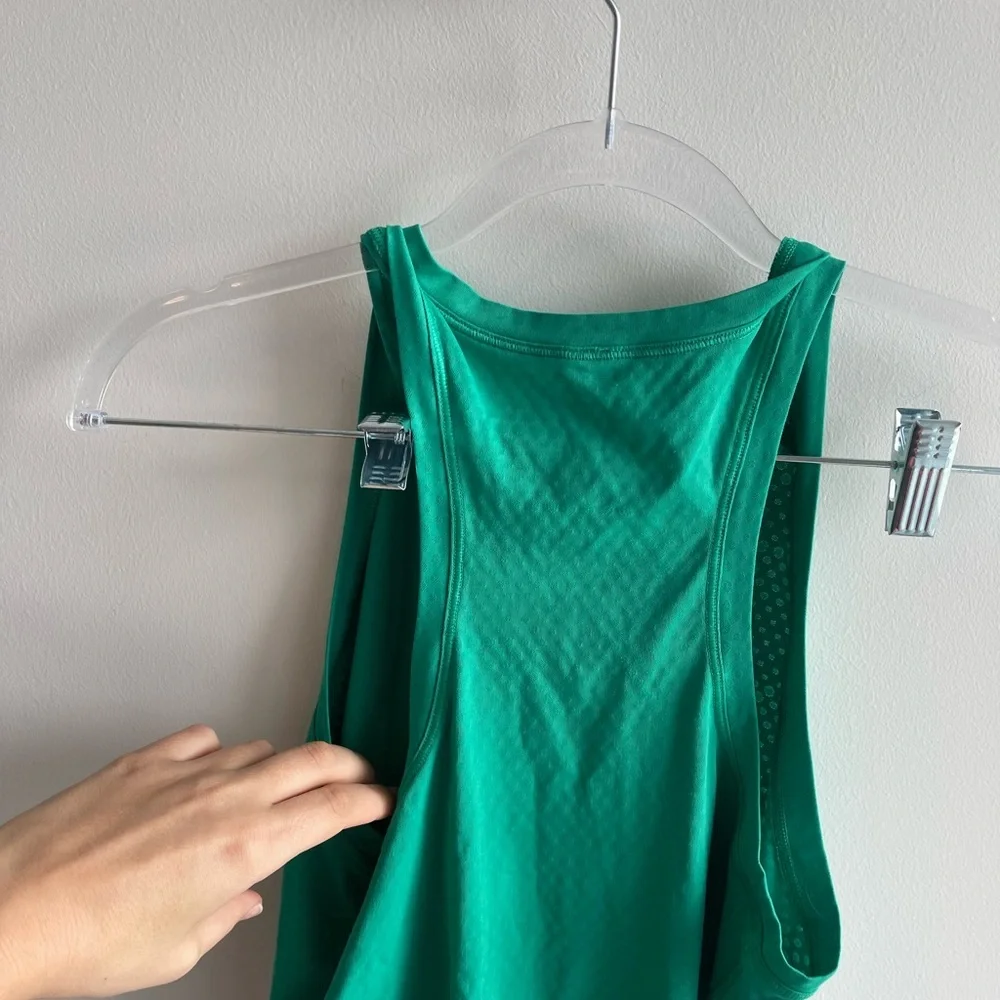 Lululemon Green Women's Tank - Picture 4 of 7